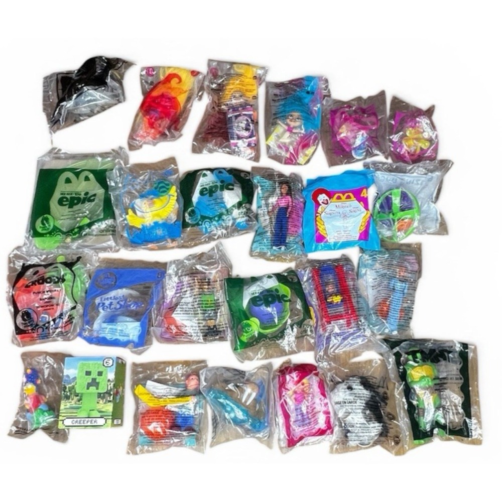 25 Happy Meal Toy Mixed Lot New Some Vintage ROI, Barbie, TMNT, Trolls, LPS ect